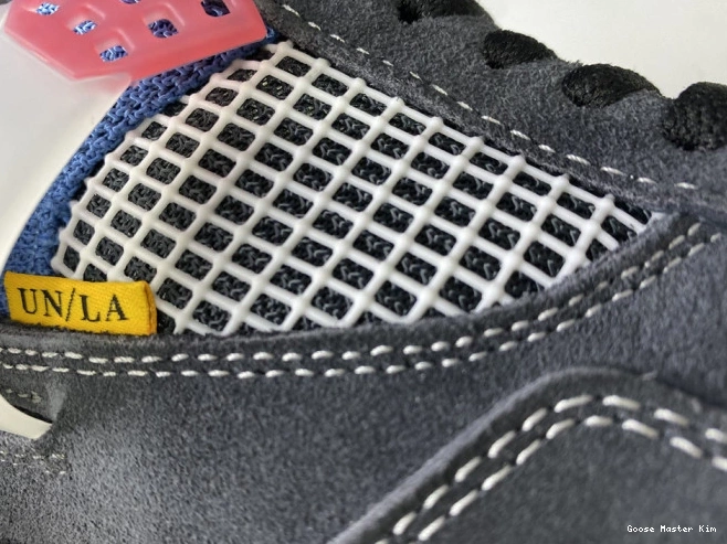 OFF UNION AIR JORDAN NOIR DC9533-001 RETRO 4 0718